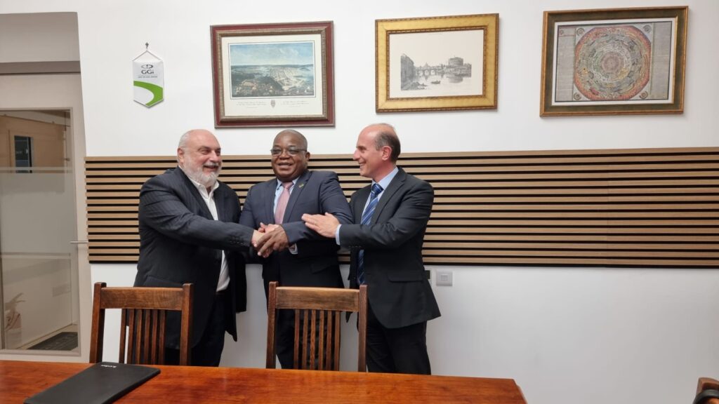 His Excellency Mr. Santos Alvaro, Ambassador of the Republic of Mozambique to Italy and Malta, Mr. Karl Farrugia Wismayer, Hon consul of the Republic of Mozambique in Malta and Mr. Stephen D’Alessandro, Executive Director of Advenio eAcademy.